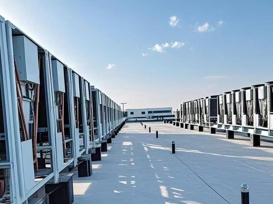 Erdos No.7 Intelligent Computing Center — view 1 of 2